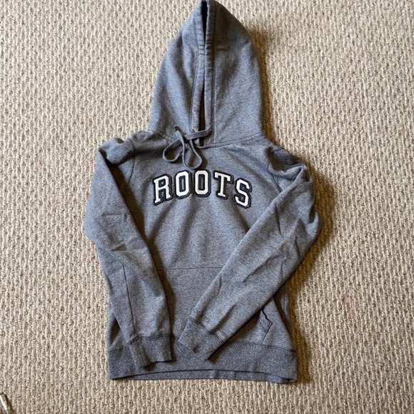 Roots vintage hoodie size XS - Picture 1 of 2